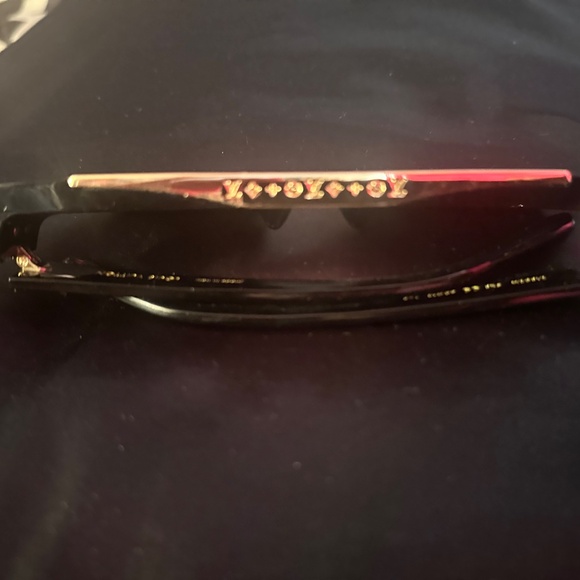 Louis Vuitton 1.1 Evidence Sunglasses - Picture 2 of 4